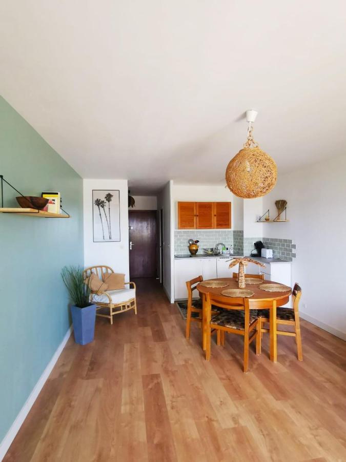 "Les Palmiers" Studio Spacieux Vue Mer Terrasse & Parking Saint-Cyr-sur-Mer Exterior foto
