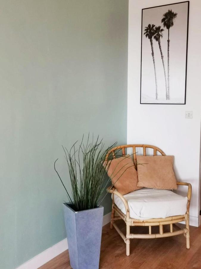"Les Palmiers" Studio Spacieux Vue Mer Terrasse & Parking Saint-Cyr-sur-Mer Exterior foto